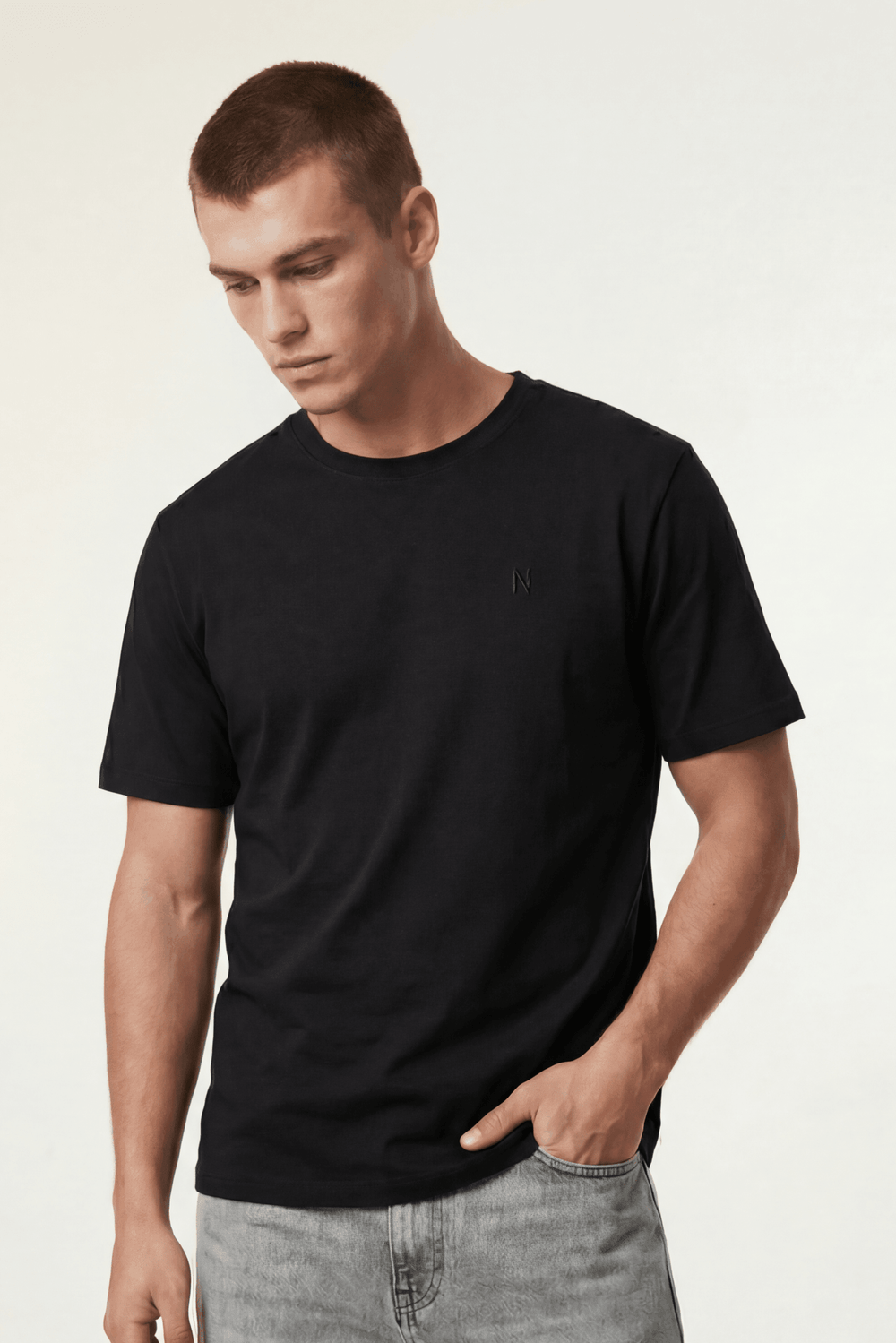 Nici Tee Black/Black - ONE New York