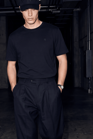 Nici Tee Black/Black - ONE New York