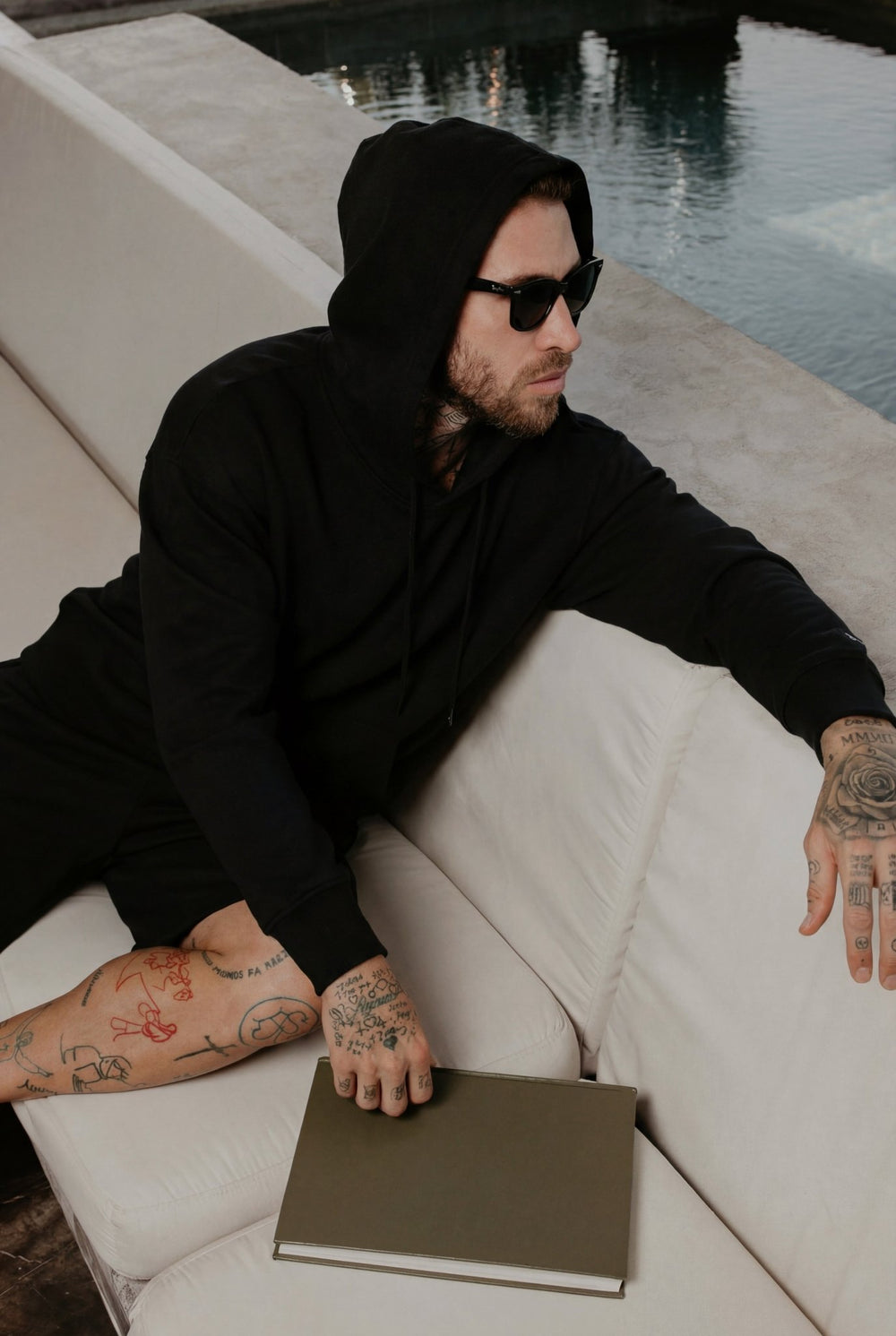 Pilar Hoodie Black - ONE New York