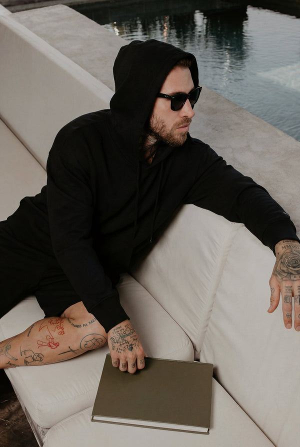 Pilar Hoodie Black - ONE New York
