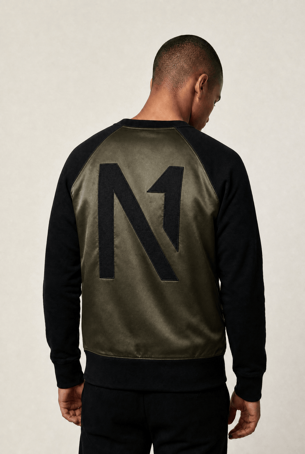 Soames Sweatshirt Black - ONE New York